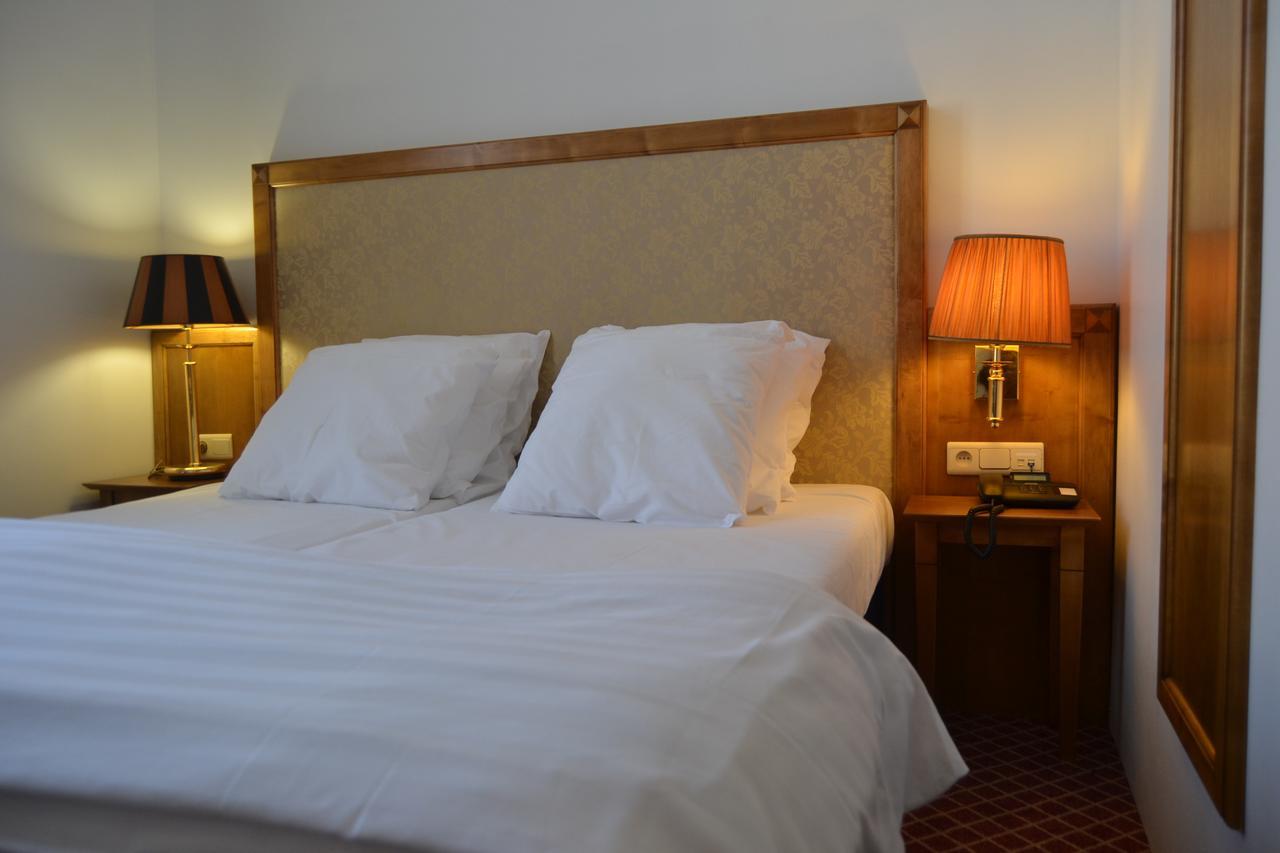 Hotel The Lord Gandawa Zewnętrze zdjęcie