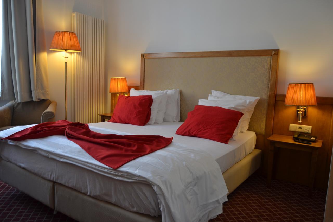 Hotel The Lord Gandawa Zewnętrze zdjęcie