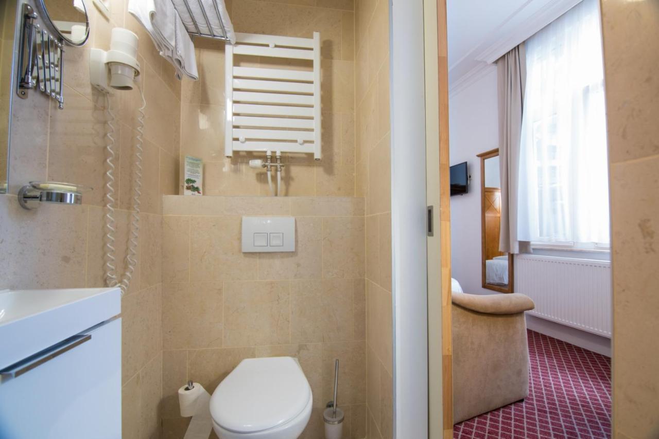 Hotel The Lord Gandawa Zewnętrze zdjęcie